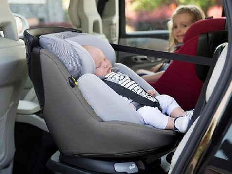 Rules for transporting children in a car and important aspects of using car seats