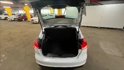 Ford Focus photo-8
