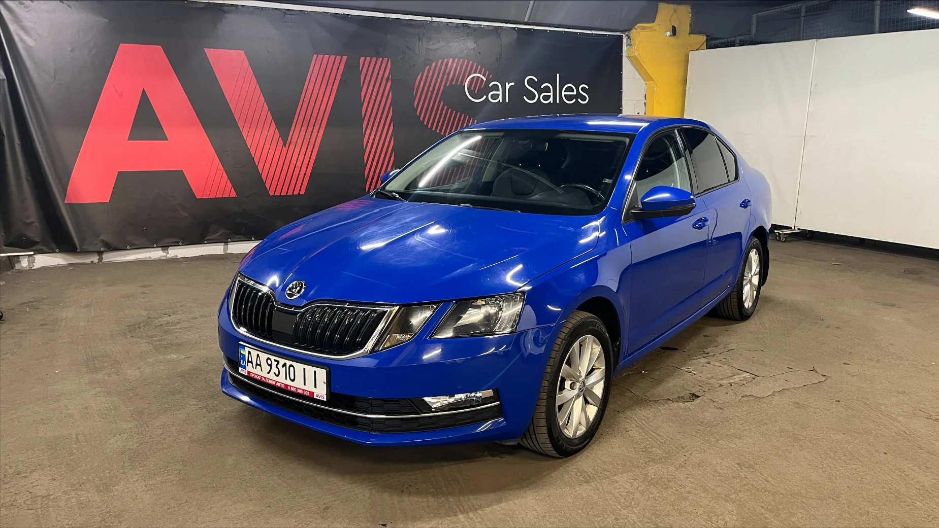 Skoda Octavia photo