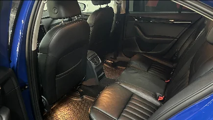 Skoda Octavia photo-6