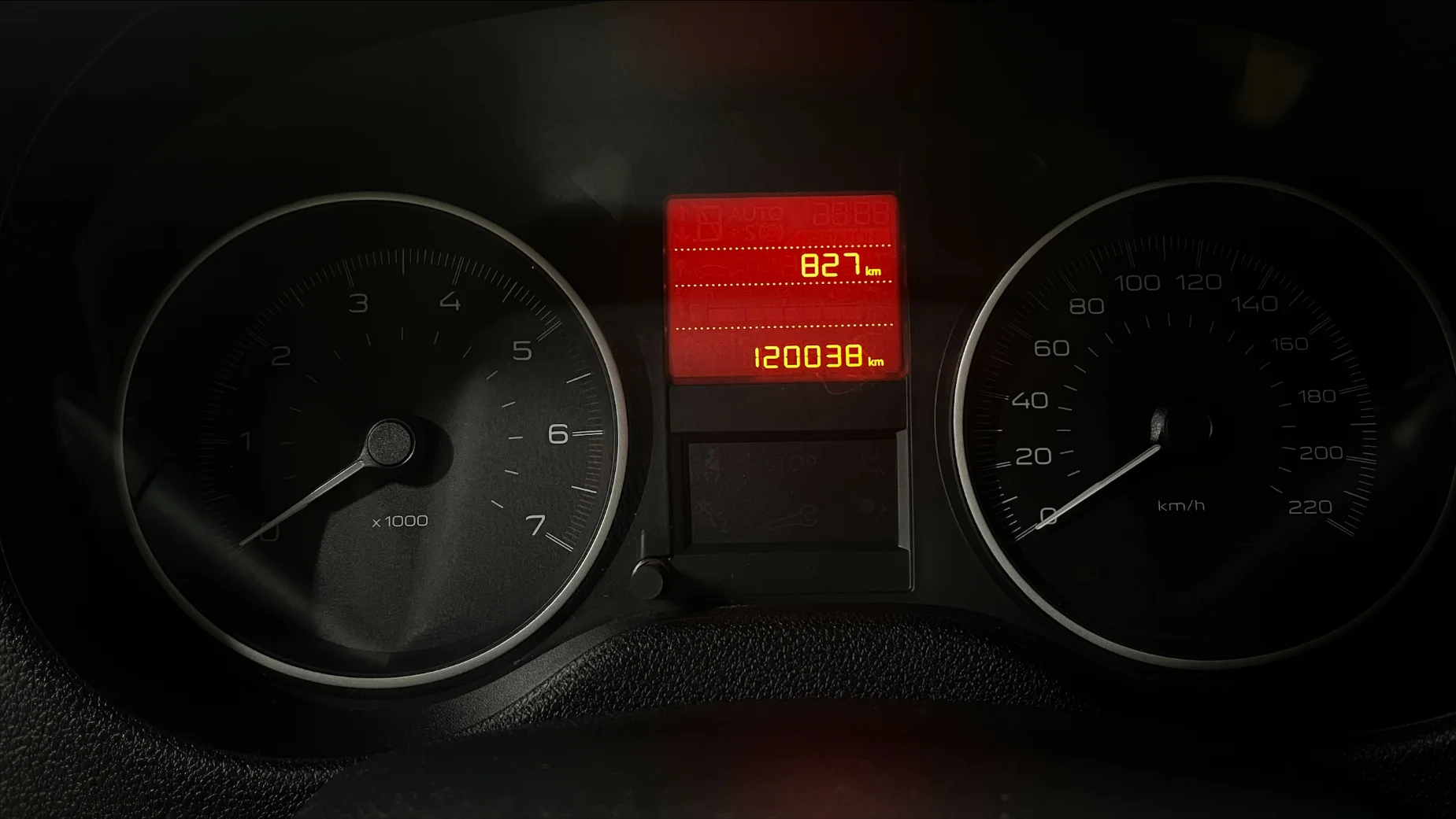 Peugeot 301 photo