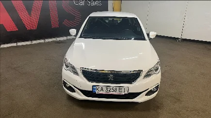 Peugeot 301 photo-10