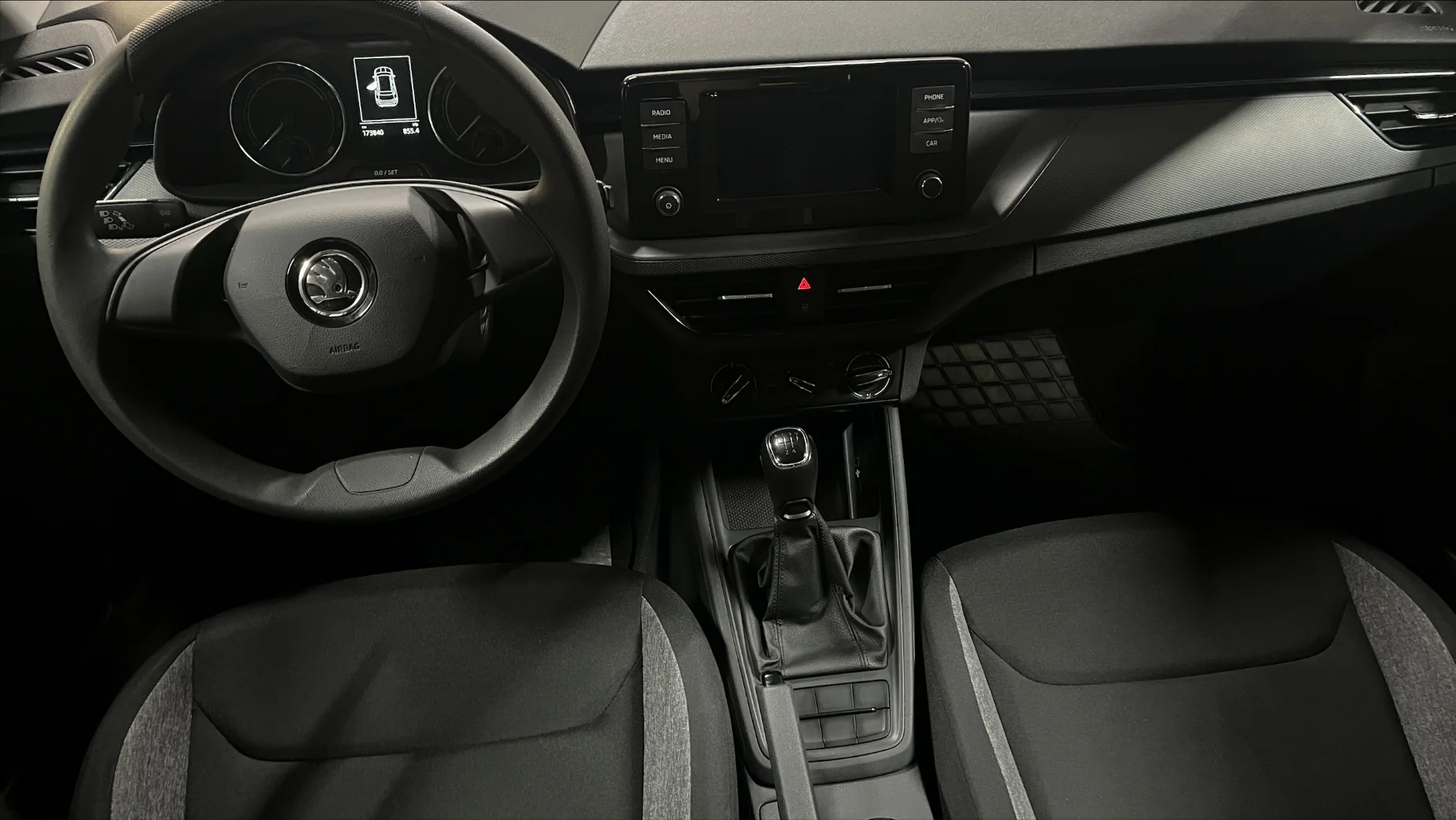 Skoda Kamiq photo