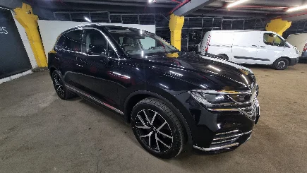 Volkswagen Touareg photo-6