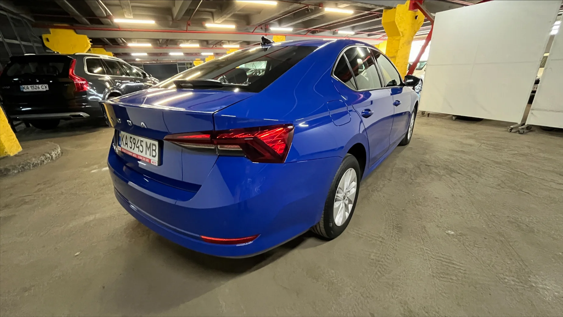 Skoda Octavia photo