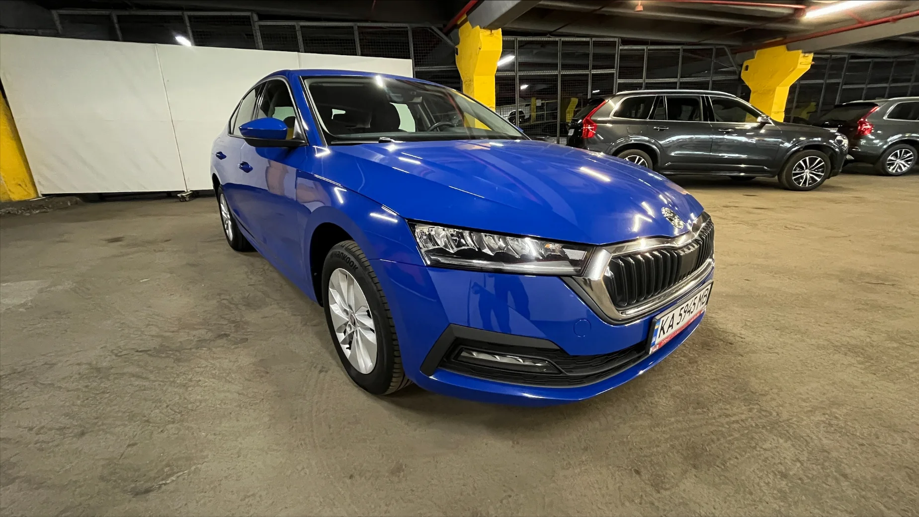 Skoda Octavia photo