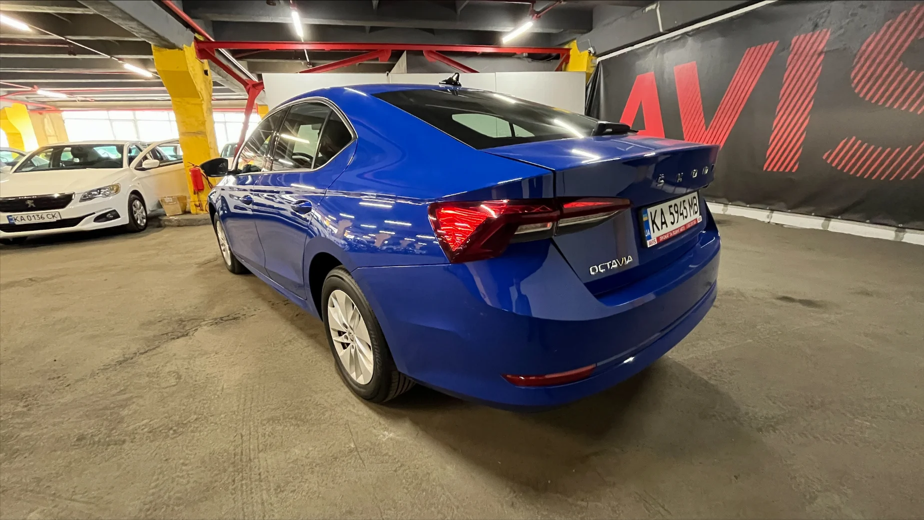 Skoda Octavia photo