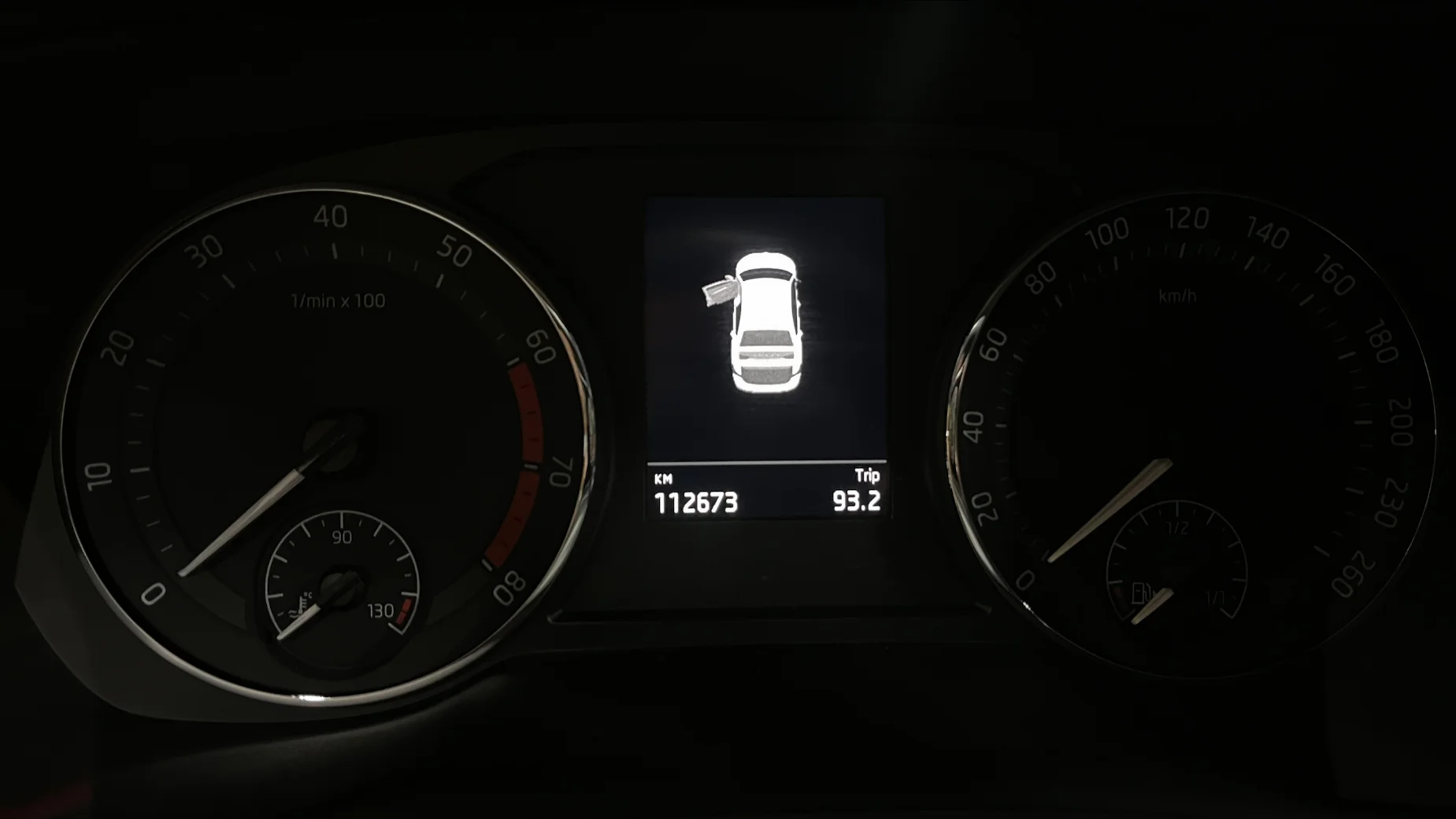 Skoda Octavia photo