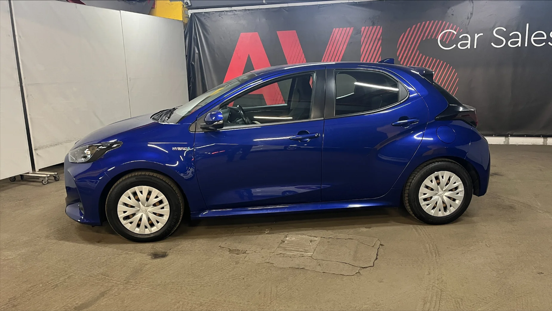 Toyota Yaris photo