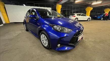 Toyota Yaris photo-5