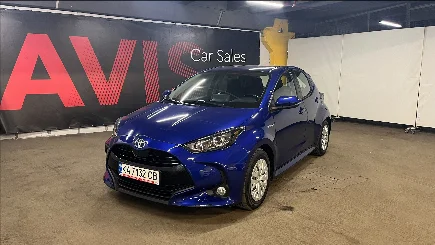 Toyota Yaris photo-1