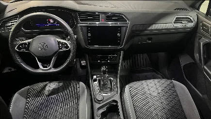 Volkswagen Tiguan photo-4