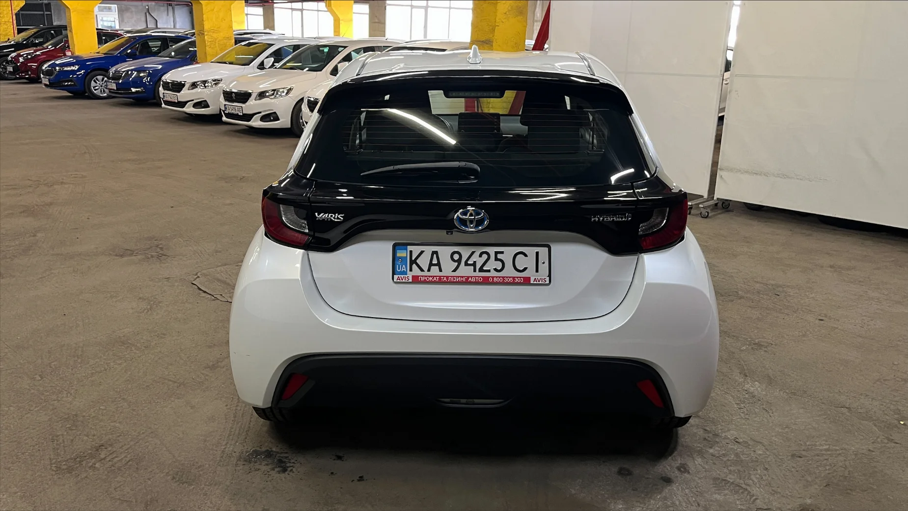 Toyota Yaris photo