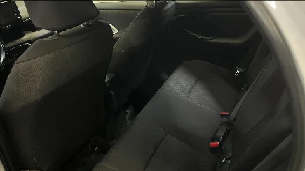 Toyota Yaris photo-5