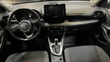 Toyota Yaris photo-14