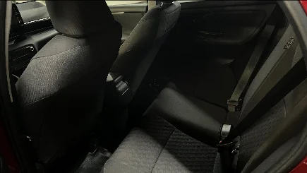 Toyota Yaris photo-14