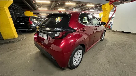 Toyota Yaris photo-10
