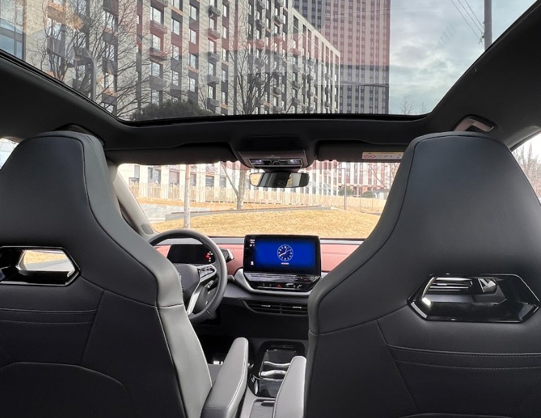 розряджається акумулятор